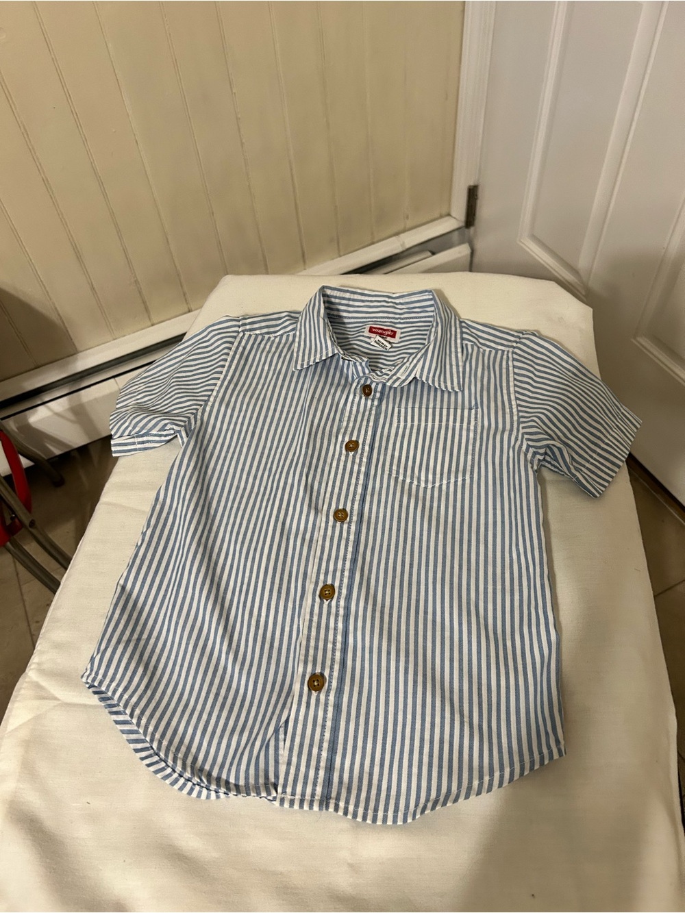 Wrangler Boys Blue & White Vertical Striped Short Sleeve Button Down Shirt 5